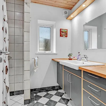 Lovely In With Wifi בית נופש